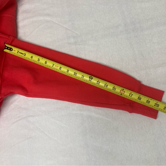 Zella Hoodie
Sweatshirt Long Sleeve
Woman's size S - Picture 5 of 16